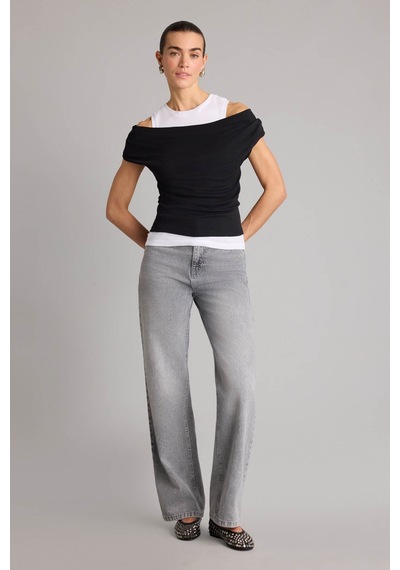 Defacto 26y801002342 Siyah Kadın T-shirt G9546ax/bk81