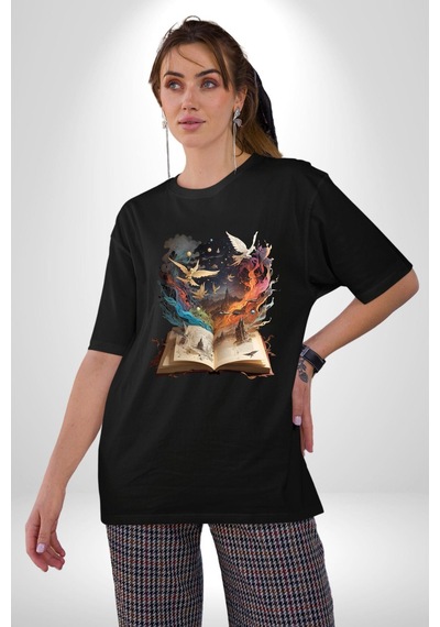 Hikaye Roman Kitabı Gerçekleşti Pamuklu Bisiklet Yaka Unisex Oversize Boyfriend Dijital Baskılı Siyah T-shirt Siyah