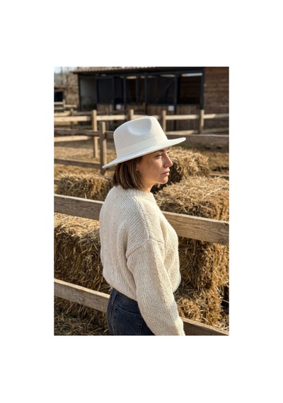 Emybox Kadın Kaşe Kovboy Şapka Geniş Siperlikli Fötr Kemerli Kışlık Şık Şapka Country Vintage Tarz Şapka Beyaz