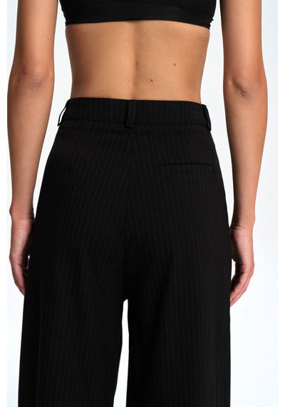 Mai Collection Mai Studios Co. Bianda Çizgili Siyah Pantolon Siyah Mai Collection Mai Studios Co. Bianda Çizgili Siyah Pantolon Siyah