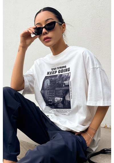 Unisex Keepgoing Baskılı Tasarım Tshirt Beyaz