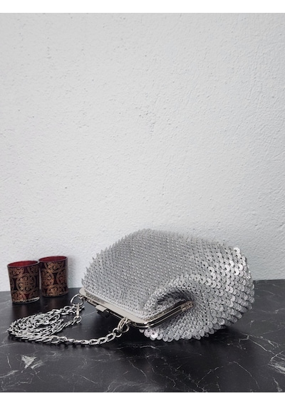 Fikriharika Design Gümüş Simli Pullu Metal Burslu Kadın El Çantası Gümüş - Gri