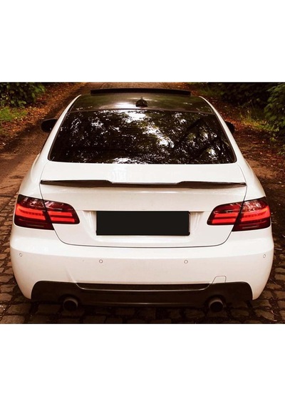 Bmw E92 2006-2010 Coupe Uyumlu M4 Yarasa Pianoblack İthal Spoiler