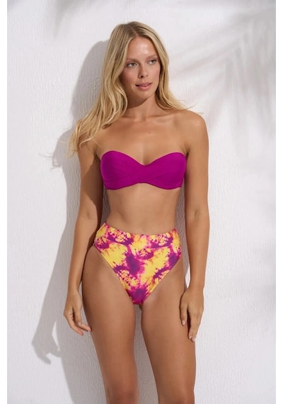 Pierre Cardin Yüksek Bel Straplez Bikini Takımı Lotus Ebruli Wave Dolgulu, Toparlayıcı, Plaj Şıklığı Çok Renkli Pierre Cardin Yüksek Bel Straplez Bikini Takımı Lotus Ebruli Wave Dolgulu, Toparlayıcı, Plaj Şıklığı Çok Renkli