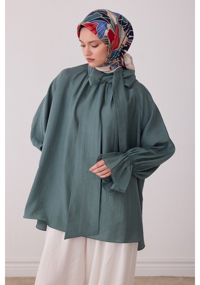 Belli Çiçek Desen %100 Twill İpek Eşarp Be13 Ekru