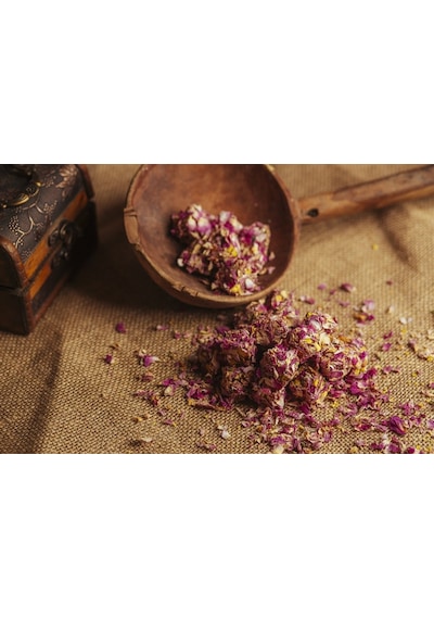 Gül Yapraklı Narlı Fıstıklı Lokum 500 G