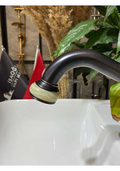 İsaoğlu Yapı Siyah Lavabo Bataryası Mermer Tasarım Country Design Siyah Lavabo Musluğu Siyah