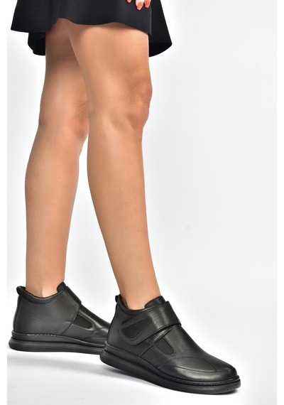 Fox Shoes V555070703 Siyah Hakiki Deri Comfort Ortopedik Taban Kadın Ayakkabı Siyah-hakiki Deri Fox Shoes V555070703 Siyah Hakiki Deri Comfort Ortopedik Taban Kadın Ayakkabı Siyah-hakiki Deri