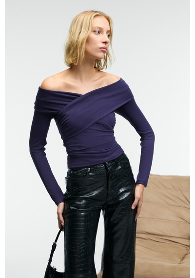 Grımelange Selunette Kadın Asimetrik Yakalı Omuzu Açık Esnek Kumaşlı Vücudu Saran Slim Fit Mor Bluz Mor Grımelange Selunette Kadın Asimetrik Yakalı Omuzu Açık Esnek Kumaşlı Vücudu Saran Slim Fit Mor Bluz Mor