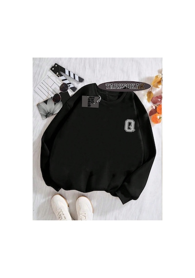 Tarzsokak Biskilet Yaka Sweatshirt Siyah Q Harfi İsme Özel Tasarım