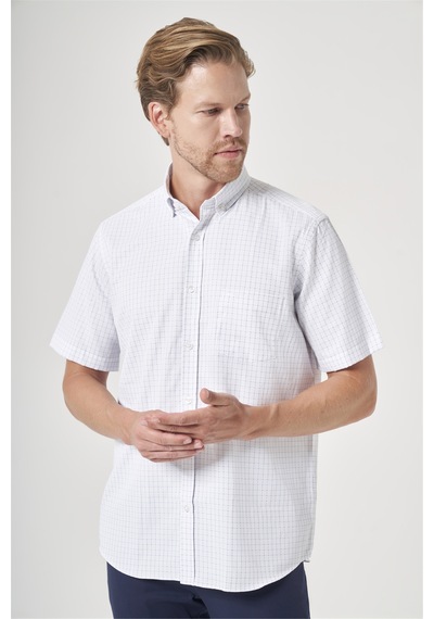 İmza Beyaz-mavi Düğmeli Yaka Kısa Kol Cepli Comfort Fit Pamuklu Gömlek 1004260188 Beyaz - K.mavi İmza Beyaz-mavi Düğmeli Yaka Kısa Kol Cepli Comfort Fit Pamuklu Gömlek 1004260188 Beyaz - K.mavi