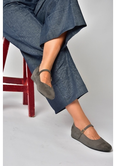 Fox Shoes Y250770702 Gri Süet Alçak Dolgu Tabanlı Kadın Ayakkabı