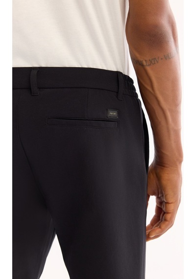 Avva Erkek Siyah Yanı Lastikli Hızlı Kuruyan Kırışmaz Slim Fit Pantolon A52y3077 Avva Erkek Siyah Yanı Lastikli Hızlı Kuruyan Kırışmaz Slim Fit Pantolon A52y3077