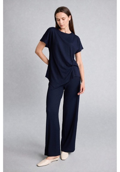 Defacto Straight Fit Düz Paça Bürümcük Pantolon G2919ax26aunv31 Lacivert-nv31