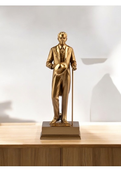 Baston Ve Şapkalı Mustafa Kemal Atatürk Dekoratif Büst Biblo - Gold