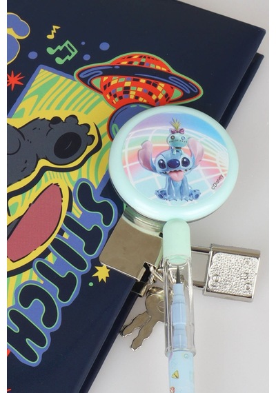 X Dekomus Lisanslı Stitch Lisanslı Stitch Unleash Lock Journal Kilitli Hatıra Defteri Ve Labirent Figürlü Geçmeli Kalem Seti Altın