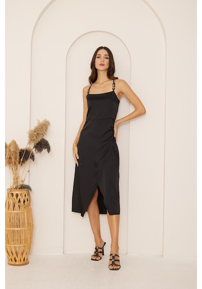 Darlin Moda Siyah Zincir Askı Detaylı Sırt Dekolteli Elbise Dm1037 Siyah Darlin Moda Siyah Zincir Askı Detaylı Sırt Dekolteli Elbise Dm1037 Siyah