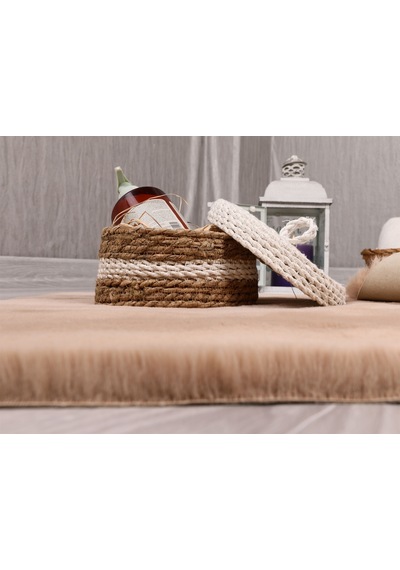 Tavşan Tüyü Dekoratif Ultra Yumuşak Post Peluş Kaymaz Halı Camel