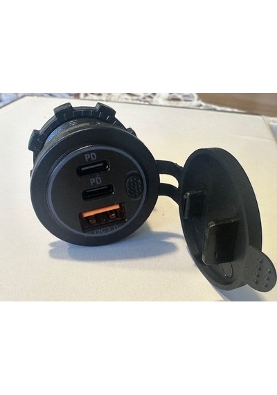 Tekne İçin Çoklu Hızlı Şarj Karavan İçin 2 Typec Usb Montaj Tipi Şarj Kp-481