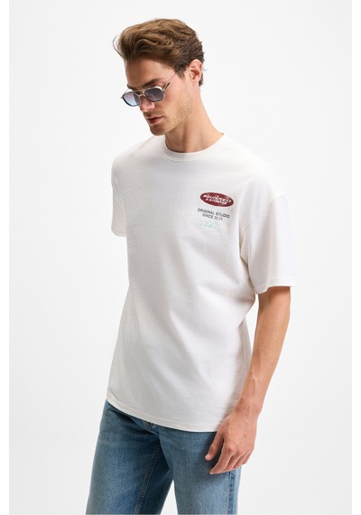 Grımelange ANGOLO Erkek Ön Baskı Ve Nakış Detaylı Bisiklet Yaka Oversize Kısa Kollu Beyaz T-Shirt Grımelange ANGOLO Erkek Ön Baskı Ve Nakış Detaylı Bisiklet Yaka Oversize Kısa Kollu Beyaz T-Shirt