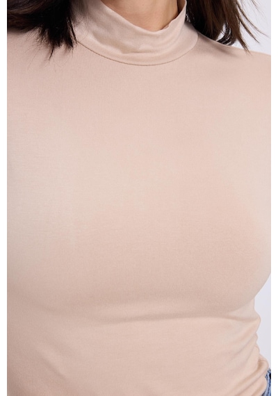 Tudors Kadın Regular Fit Klasik Kesim Viskon Kumaş Balıkçı Yaka Bej Bluz -34621