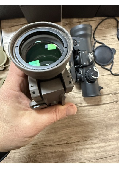 Spectr Elcan 1.5x-6x Dürbün Reddot Optik Siyah