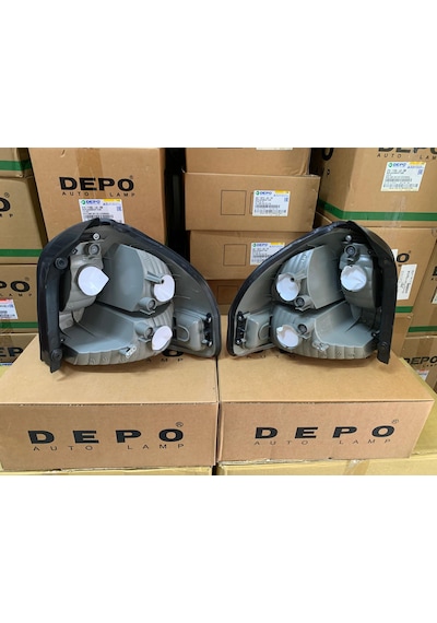 Hyundaı Santa Fe 2001-2005 Arası Depo Sağ Ve Sol Stop Lambası 92410-26000 / 92420-26000