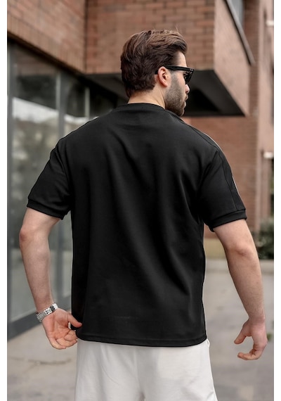 Madmext Siyah Şerit Detaylı Modern Kesim Erkek Tişört E7182