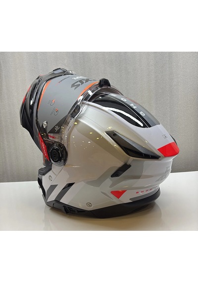 Axxıs Kask Fu409sv Ghostfıghter Sv Sleek A2 Parlak Siyah/beyaz