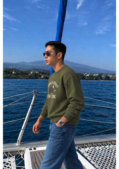 Tarz Cool Erkek Organik Pamuklu Yumuşacık Baskı Detaylı Bisiklet Yaka İçi Polarlı Sweatshirt Haki