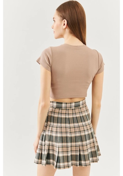 Butikgiz Kadın Kısa Kol Bisiklet Yaka Vücuda Oturan %100 Pamuklu Kaşkorse Esnek Crop Bluz Açık Kahve