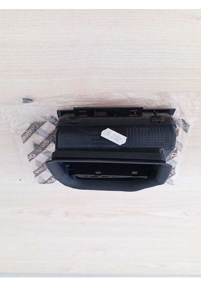 Fiat Grande Punto  Sol Havalandırma Difüzör 735483813 0