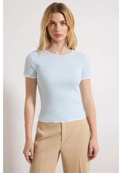 Benerly Kadın Bluz Fitted Bisiklet Yaka Kısa Kol Kaşkorse Örme Biyeli Esn Açık Mavi Benerly Kadın Bluz Fitted Bisiklet Yaka Kısa Kol Kaşkorse Örme Biyeli Esn Açık Mavi