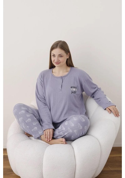Boyraz Lindros Kadın Pamuklu Düğme Yaka Raporlu İnterlok Battal Pijama Takımı 05114 - 1 Adet Lila Boyraz Lindros Kadın Pamuklu Düğme Yaka Raporlu İnterlok Battal Pijama Takımı 05114 - 1 Adet Lila