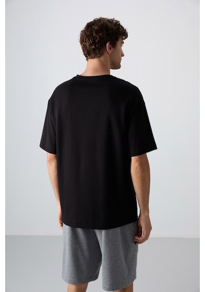 Tommy Life Siyah Pamuklu Kalın Yumuşak Dokulu Oversize Fit Baskılı Erkek T-shirt - 88326 Siyah Tommy Life Siyah Pamuklu Kalın Yumuşak Dokulu Oversize Fit Baskılı Erkek T-shirt - 88326 Siyah