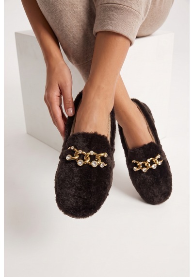 Nmoda Kadın Peluş Panduf Gold Zincir Taşlı Aksesuarlı Kapalı Loafer Yumuşak Tabanlı Kışlık Rahat Babet Kahverengi