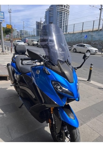 Zeus Motor 2020-2025 Yamaha Tmax 560 Uyumlu Ön Cam Koyu Füme