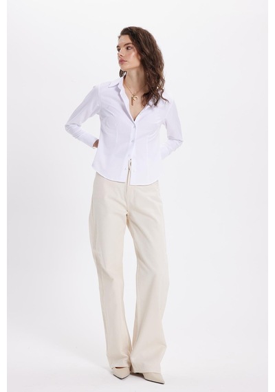 Tudors Kadın Slim Fit Dar Kesim Pensli Vucüda Oturan Uzun Manşet Beyaz Gömlek-42064 Beyaz