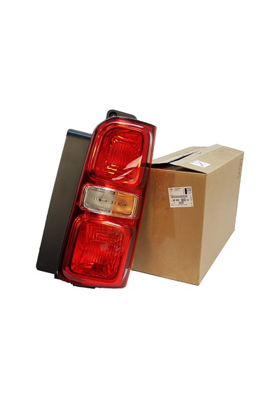Psa 9808243080 Sağ Stop Lambası Expert Jumpy Traveller 2016-2023