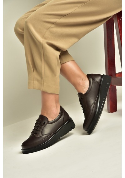 Fox Shoes Z555250803 Kahverengi Hakiki Deri Günlük Kadın Ayakkabı