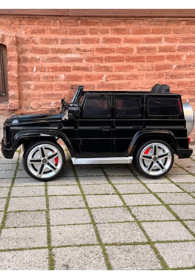 Mercedes Brabus Özel Plaka Hediyeli Akülü Araba 0-6 Yaş Siyah