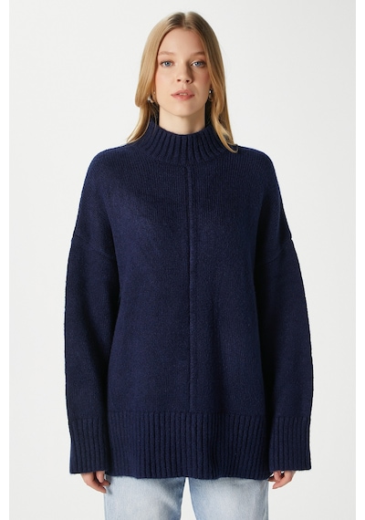 Ritnice Kadın Wonder Yumuşacık Dik Yaka Lacivert Yırtmaçlı Oversize Triko Kazak Lacivert Ritnice Kadın Wonder Yumuşacık Dik Yaka Lacivert Yırtmaçlı Oversize Triko Kazak Lacivert