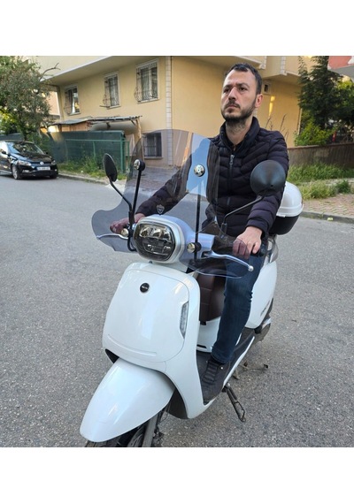 Motocam Rks Vps 125 Ön Cam 2022-2026 Model 42cm Füme Renkli 4mm Elcikli Aparatsız
