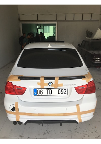 BMW\E90 AC ARKA DİFÜZÖR -Fiber-Boyasız