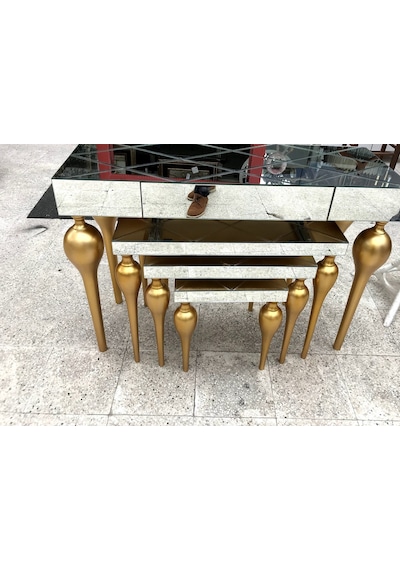 Dresuar-Zigon TOMBUL Model Kayın Ayak MDF tabla Parlak gold Füme cam Kaplama El Yapım Altın Dresuar-Zigon TOMBUL Model Kayın Ayak MDF tabla Parlak gold Füme cam Kaplama El Yapım Altın