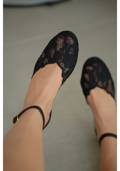 Selin Shoes Odette Düz Taban Dantel Detay Bilek Kemer Toka Kadın Babet- Siyah