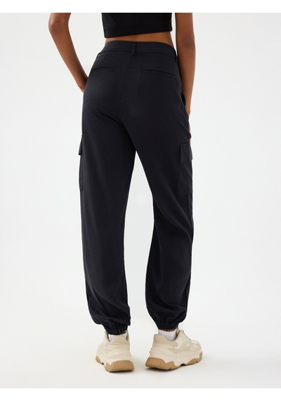 Jogger Fit Kadın Pantolon Siyah