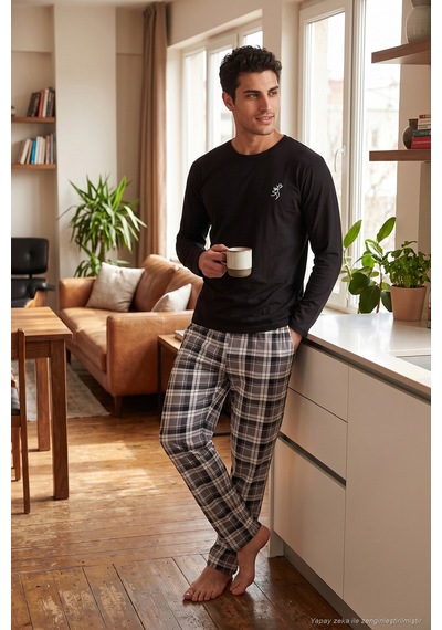 Buratti Ekoseli Pamuklu Bisiklet Yaka Uzun Kollu Pijama Takımı Erkek Pijama Takımı 6575003 Siyah Buratti Ekoseli Pamuklu Bisiklet Yaka Uzun Kollu Pijama Takımı Erkek Pijama Takımı 6575003 Siyah