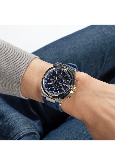 Guess Collection Gcz32003g7mf Erkek Kol Saati
