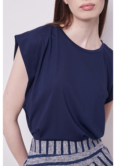 Jument Şık Likralı Span Kumaş Kolsuz Geniş Sıfır Yaka Düşük Omuzlu Basic Tshirt Bluz-lacivert Lacivert Jument Şık Likralı Span Kumaş Kolsuz Geniş Sıfır Yaka Düşük Omuzlu Basic Tshirt Bluz-lacivert Lacivert